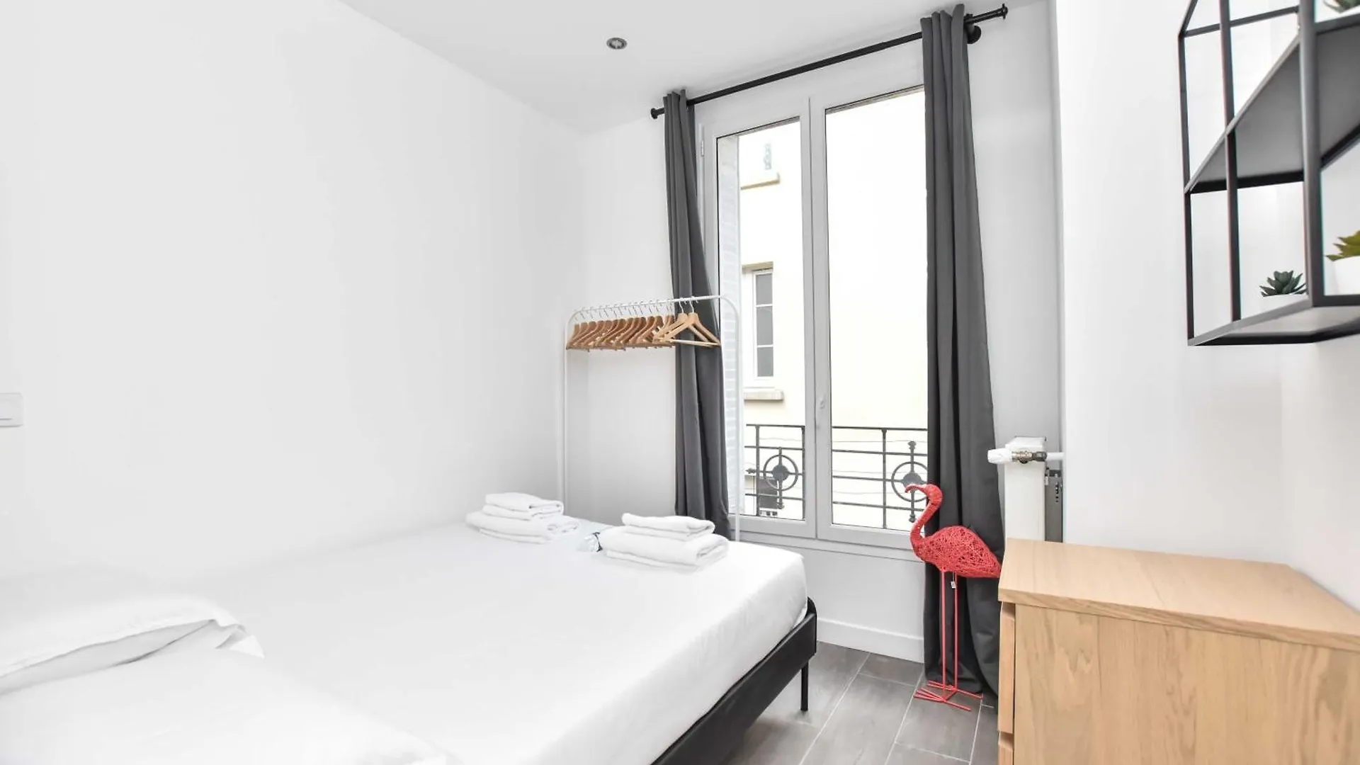 Family - 4br - 10p - Menilmontant פריז